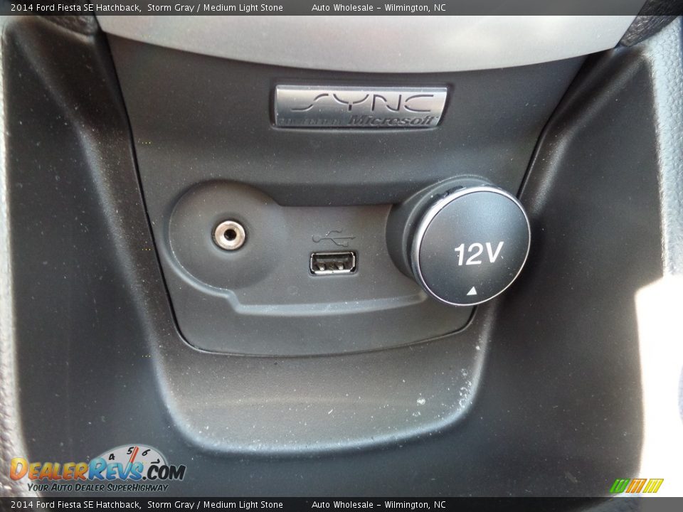 2014 Ford Fiesta SE Hatchback Storm Gray / Medium Light Stone Photo #20