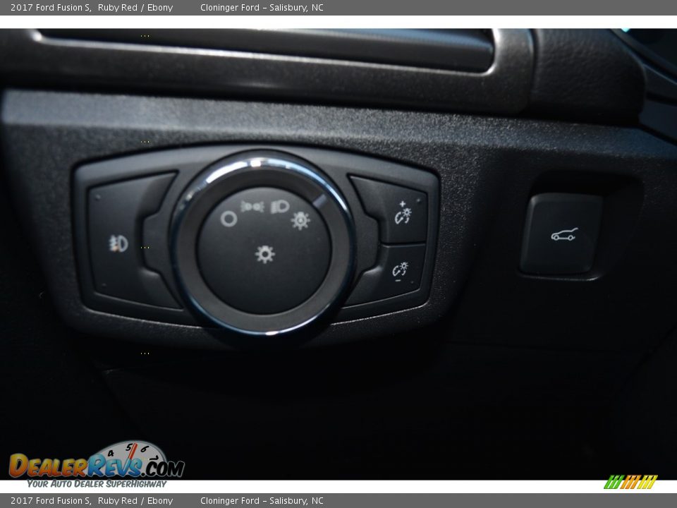 2017 Ford Fusion S Ruby Red / Ebony Photo #16