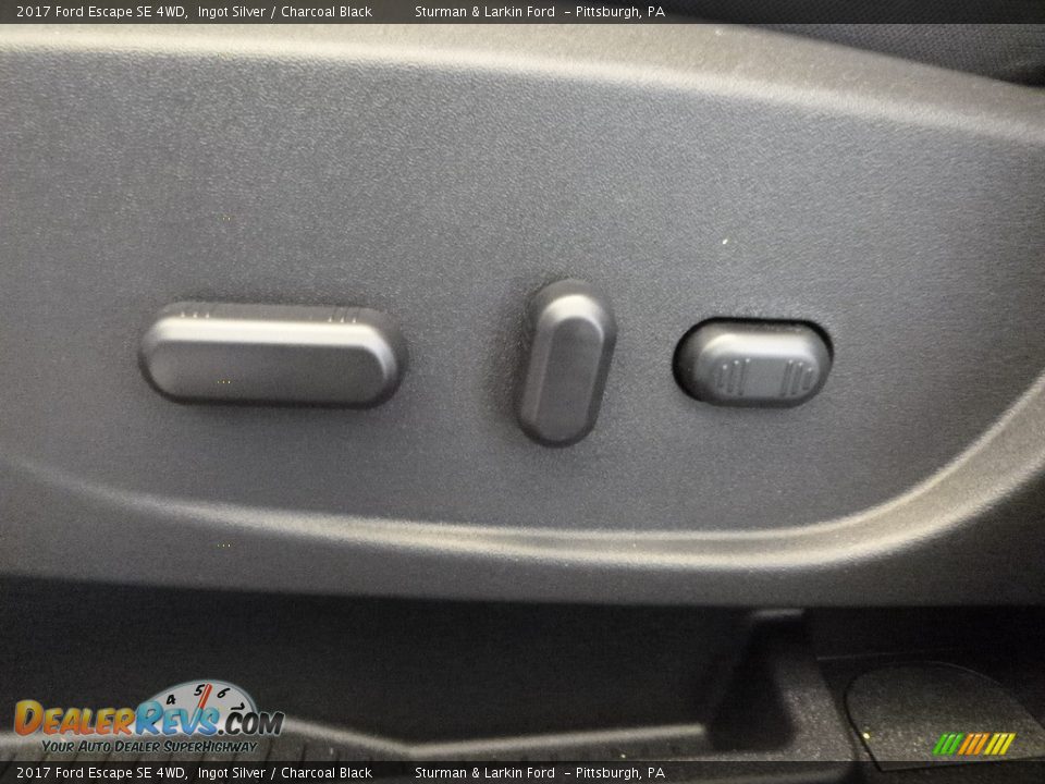 2017 Ford Escape SE 4WD Ingot Silver / Charcoal Black Photo #12