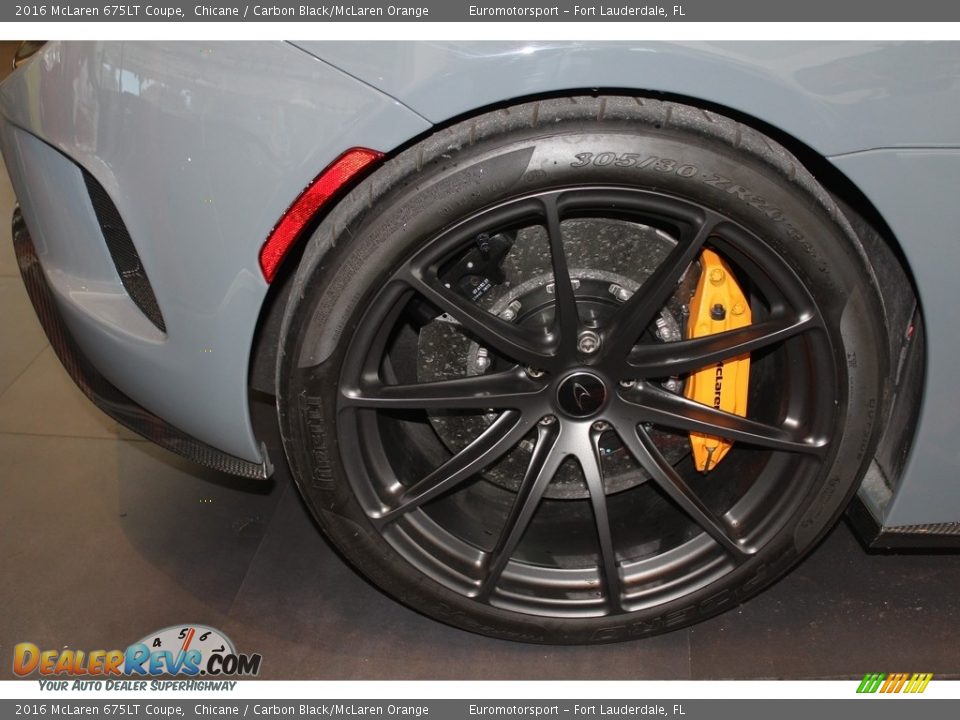 2016 McLaren 675LT Coupe Wheel Photo #24