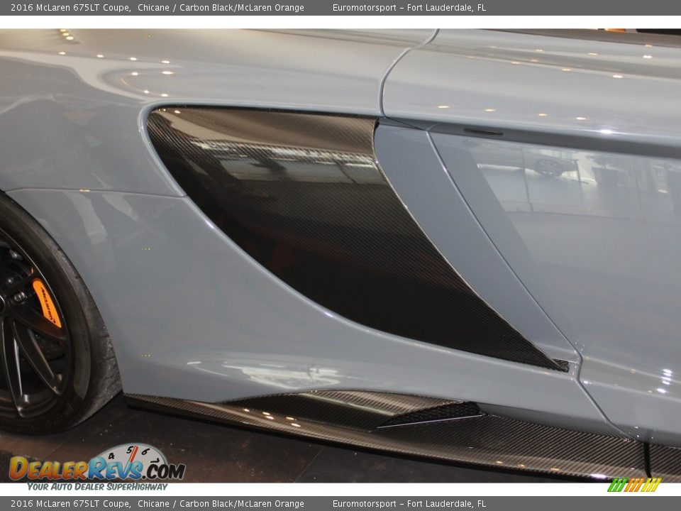 2016 McLaren 675LT Coupe Chicane / Carbon Black/McLaren Orange Photo #26