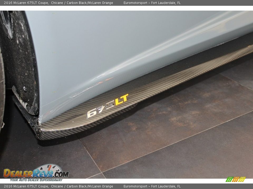 2016 McLaren 675LT Coupe Logo Photo #34