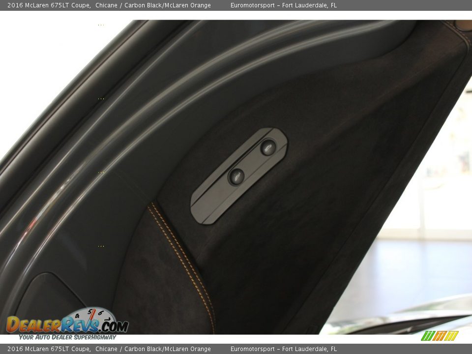 2016 McLaren 675LT Coupe Chicane / Carbon Black/McLaren Orange Photo #35