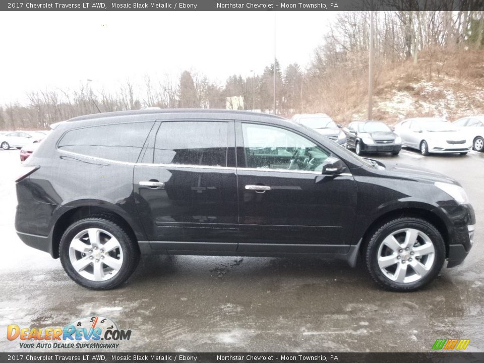 2017 Chevrolet Traverse LT AWD Mosaic Black Metallic / Ebony Photo #4