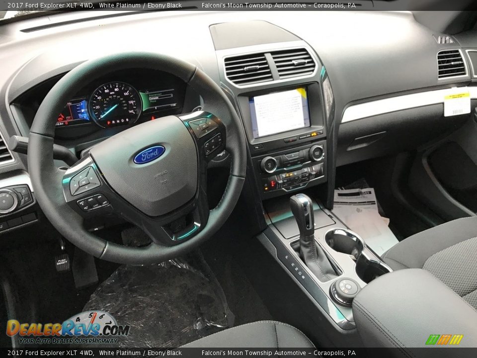 2017 Ford Explorer XLT 4WD White Platinum / Ebony Black Photo #10