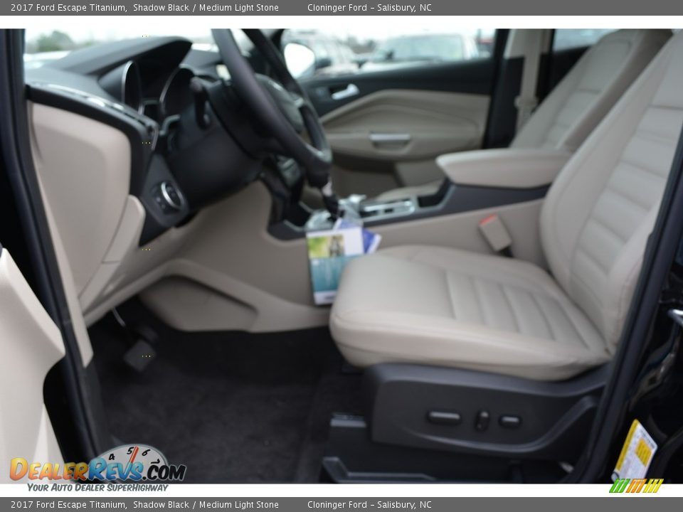 2017 Ford Escape Titanium Shadow Black / Medium Light Stone Photo #6