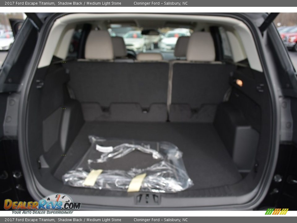 2017 Ford Escape Titanium Shadow Black / Medium Light Stone Photo #9