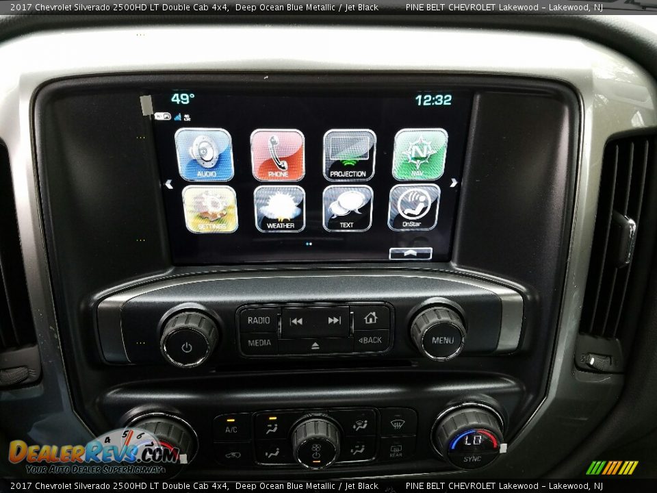2017 Chevrolet Silverado 2500HD LT Double Cab 4x4 Deep Ocean Blue Metallic / Jet Black Photo #10