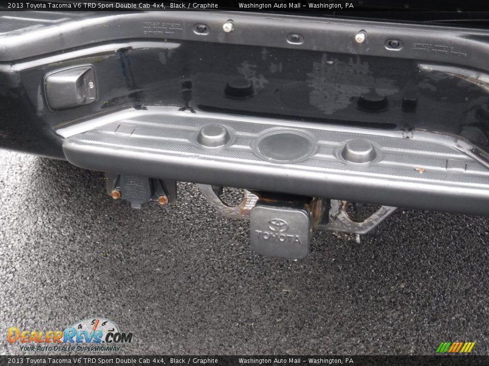 2013 Toyota Tacoma V6 TRD Sport Double Cab 4x4 Black / Graphite Photo #11