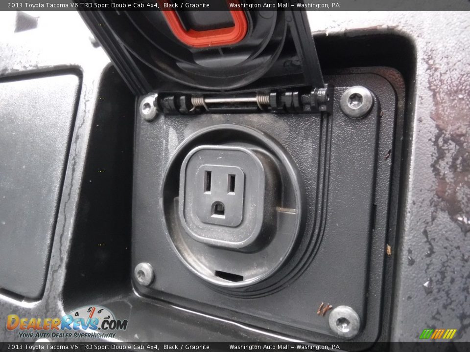 2013 Toyota Tacoma V6 TRD Sport Double Cab 4x4 Black / Graphite Photo #14