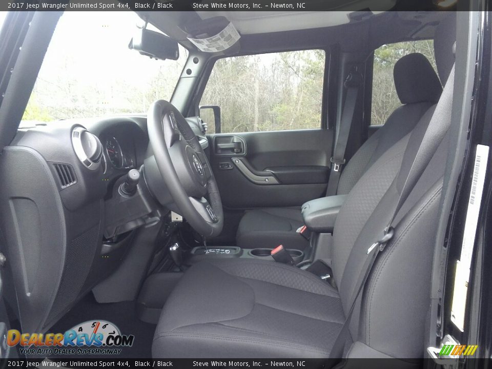 2017 Jeep Wrangler Unlimited Sport 4x4 Black / Black Photo #17