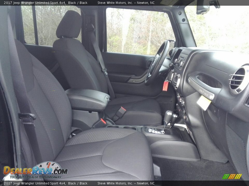 2017 Jeep Wrangler Unlimited Sport 4x4 Black / Black Photo #23