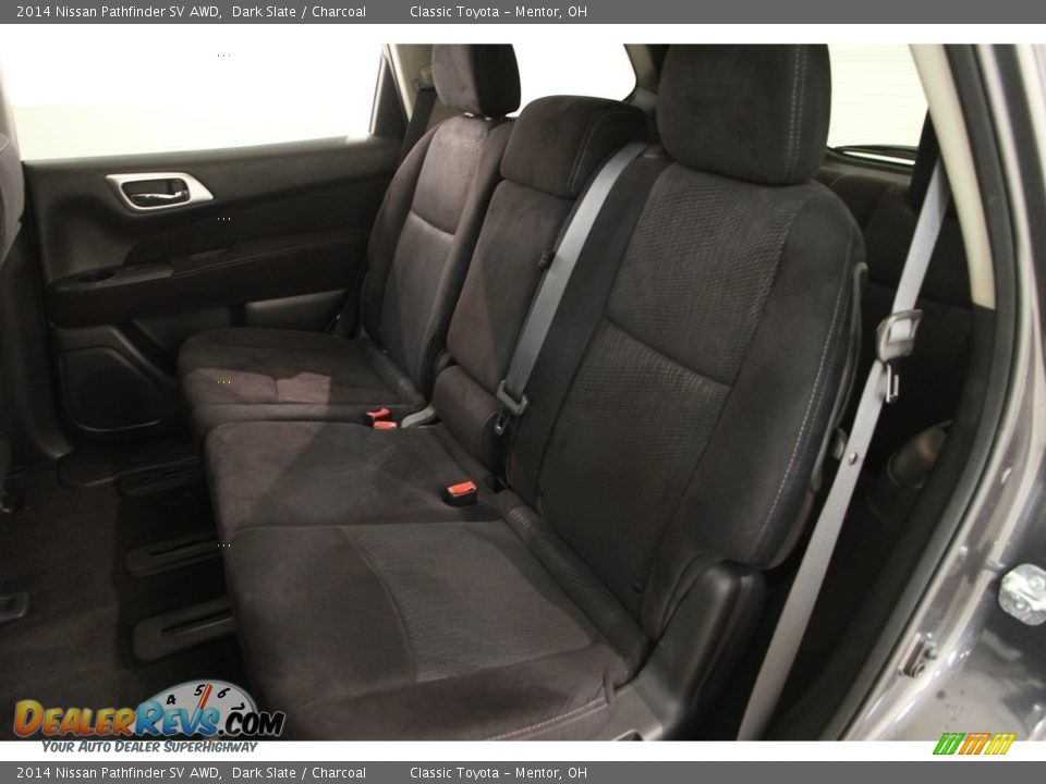 2014 Nissan Pathfinder SV AWD Dark Slate / Charcoal Photo #16