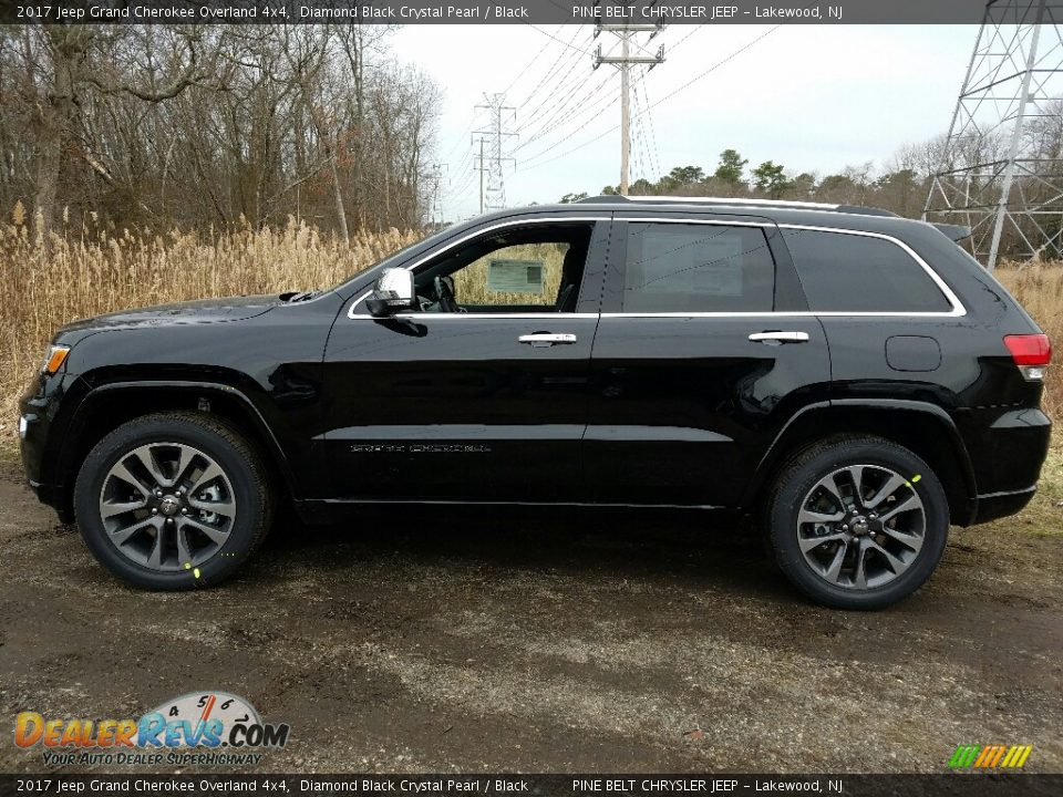 2017 Jeep Grand Cherokee Overland 4x4 Diamond Black Crystal Pearl / Black Photo #3