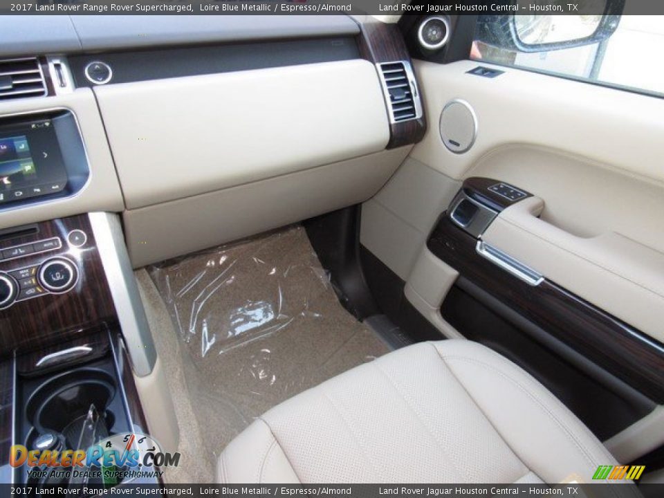 2017 Land Rover Range Rover Supercharged Loire Blue Metallic / Espresso/Almond Photo #14