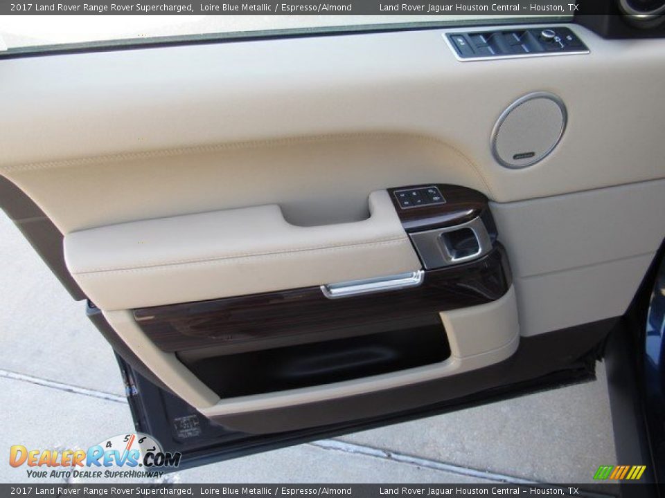 2017 Land Rover Range Rover Supercharged Loire Blue Metallic / Espresso/Almond Photo #18