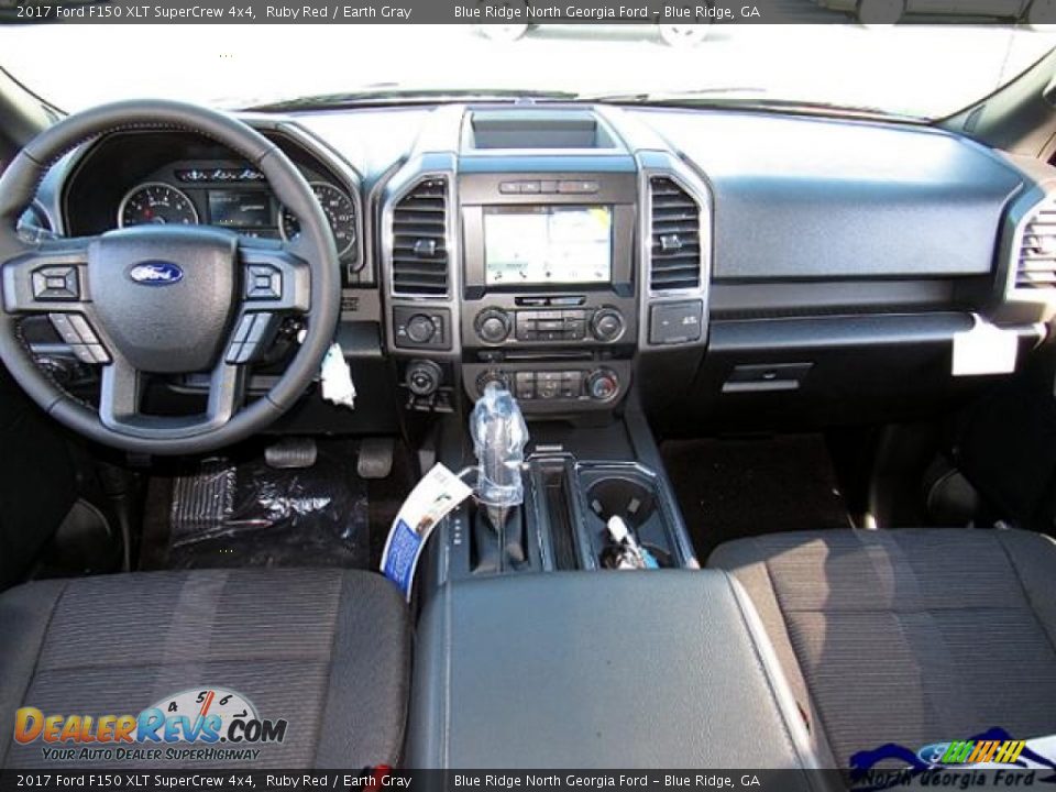 2017 Ford F150 XLT SuperCrew 4x4 Ruby Red / Earth Gray Photo #17