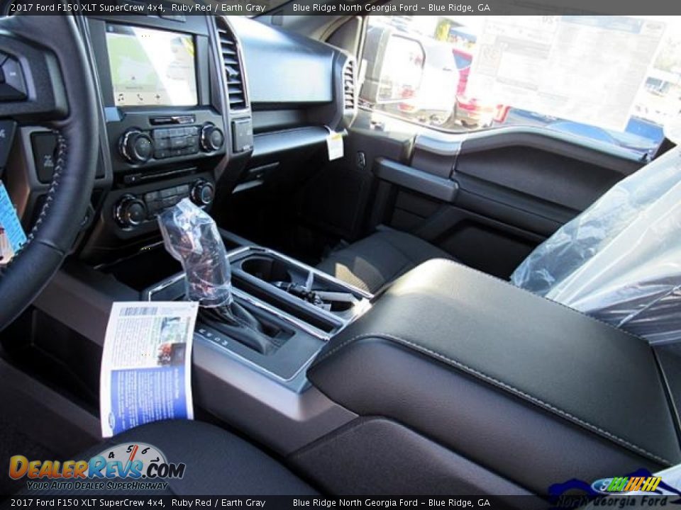 2017 Ford F150 XLT SuperCrew 4x4 Ruby Red / Earth Gray Photo #28