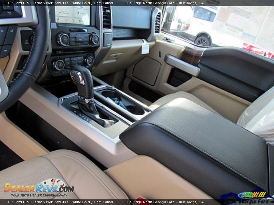 2017 Ford F150 Lariat SuperCrew 4X4 White Gold / Light Camel Photo #28
