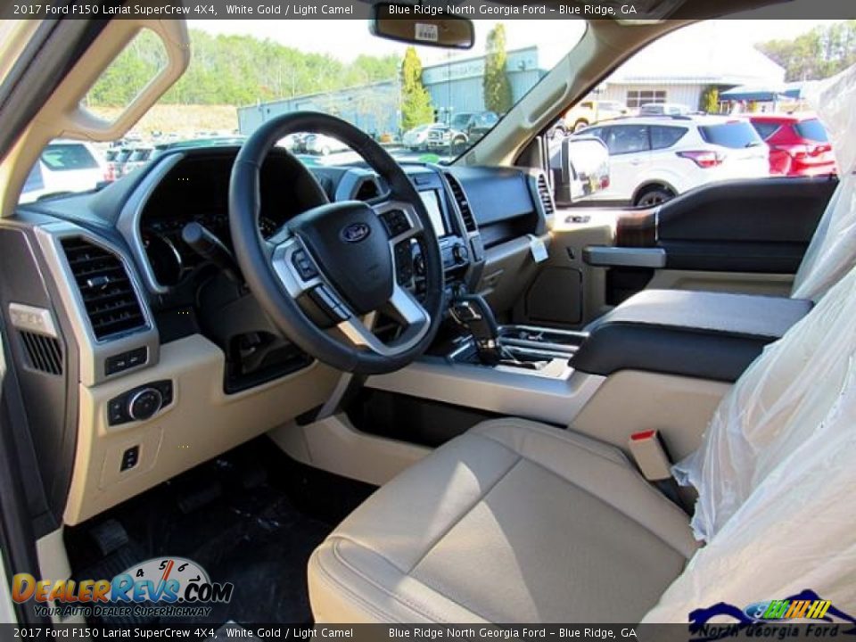 2017 Ford F150 Lariat SuperCrew 4X4 White Gold / Light Camel Photo #32