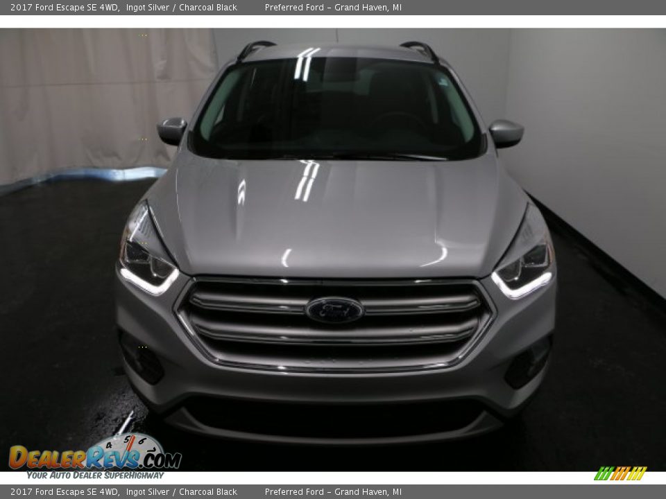 2017 Ford Escape SE 4WD Ingot Silver / Charcoal Black Photo #6