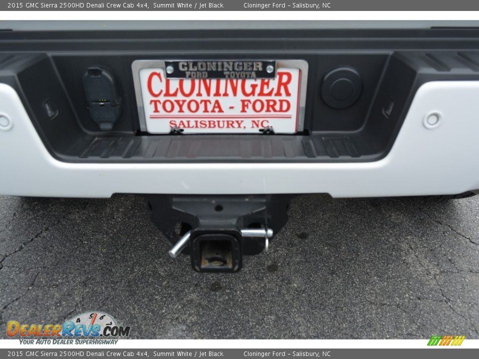 2015 GMC Sierra 2500HD Denali Crew Cab 4x4 Summit White / Jet Black Photo #17