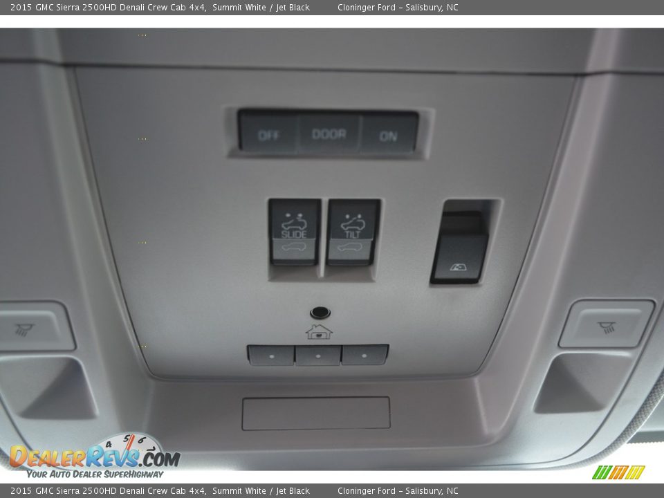 2015 GMC Sierra 2500HD Denali Crew Cab 4x4 Summit White / Jet Black Photo #24