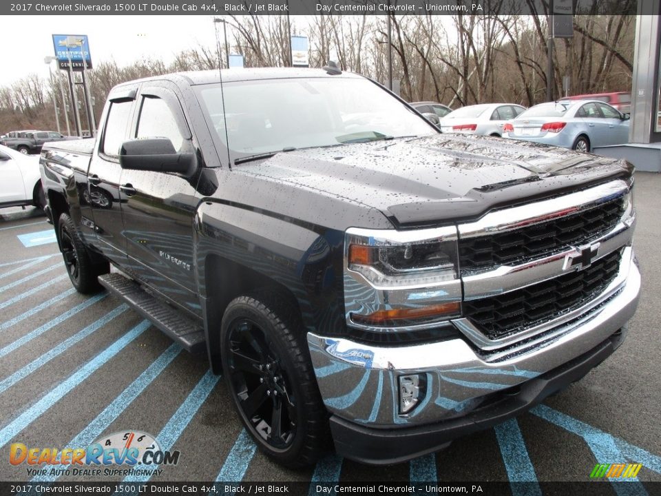 2017 Chevrolet Silverado 1500 LT Double Cab 4x4 Black / Jet Black Photo #8