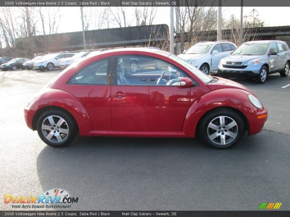 2006 Volkswagen New Beetle 2.5 Coupe Salsa Red / Black Photo #5