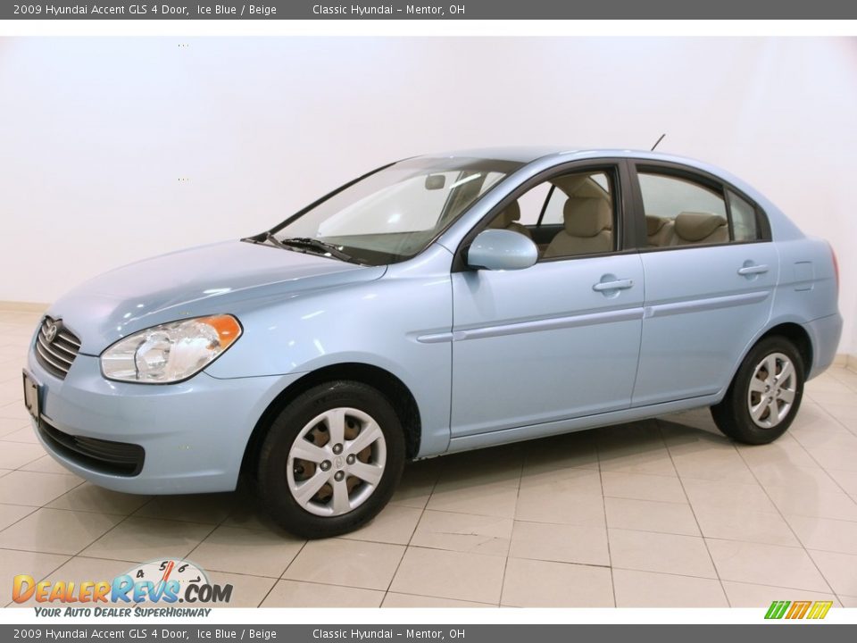2009 Hyundai Accent GLS 4 Door Ice Blue / Beige Photo #3