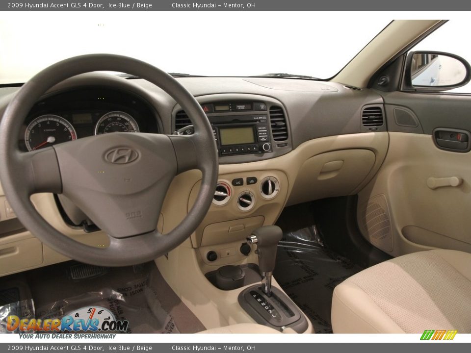 2009 Hyundai Accent GLS 4 Door Ice Blue / Beige Photo #6
