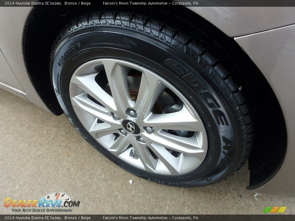 2014 Hyundai Elantra SE Sedan Bronze / Beige Photo #9