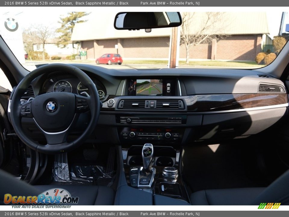 2016 BMW 5 Series 528i xDrive Sedan Black Sapphire Metallic / Black Photo #14