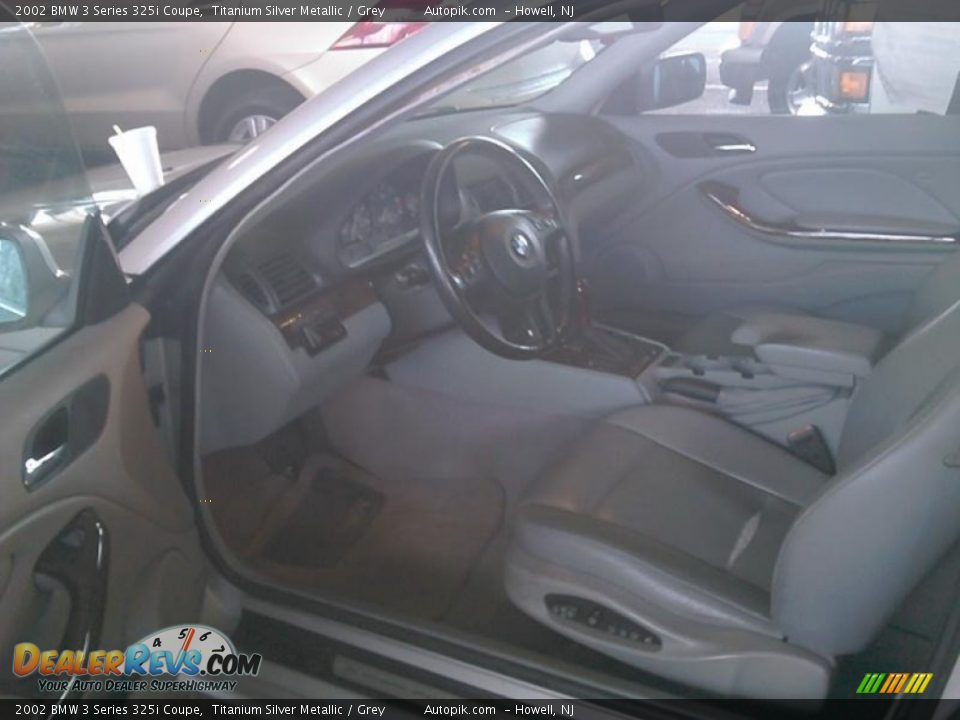 2002 BMW 3 Series 325i Coupe Titanium Silver Metallic / Grey Photo #3