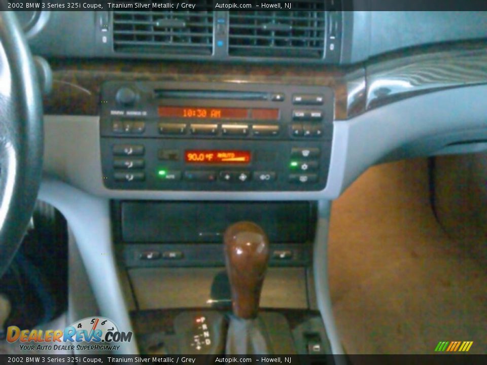 2002 BMW 3 Series 325i Coupe Titanium Silver Metallic / Grey Photo #4