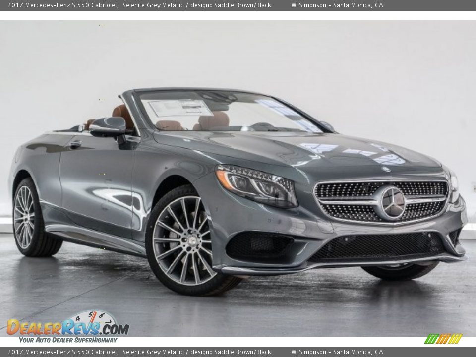 Front 3/4 View of 2017 Mercedes-Benz S 550 Cabriolet Photo #12