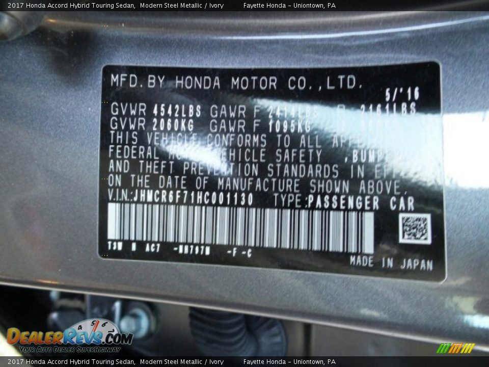 2017 Honda Accord Hybrid Touring Sedan Modern Steel Metallic / Ivory Photo #11