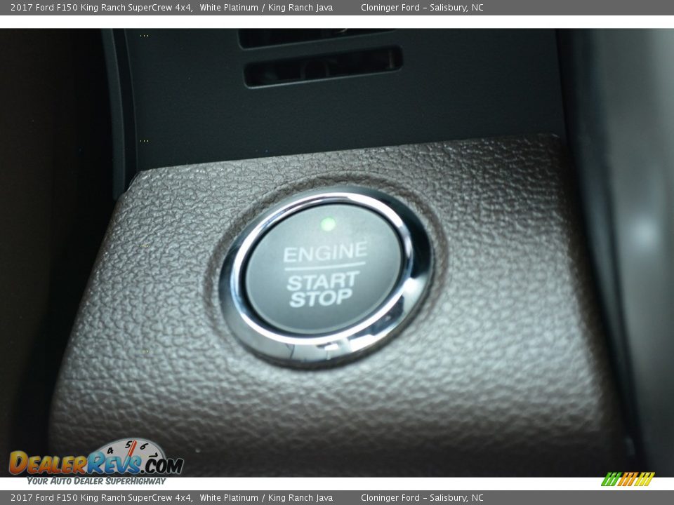 2017 Ford F150 King Ranch SuperCrew 4x4 White Platinum / King Ranch Java Photo #30