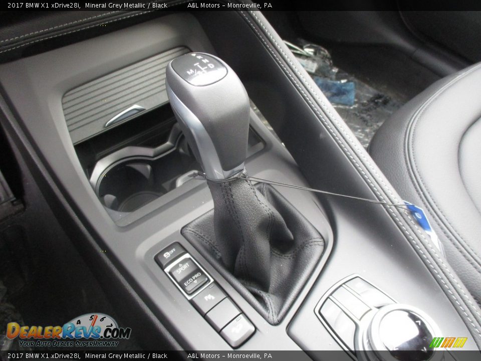 2017 BMW X1 xDrive28i Mineral Grey Metallic / Black Photo #15