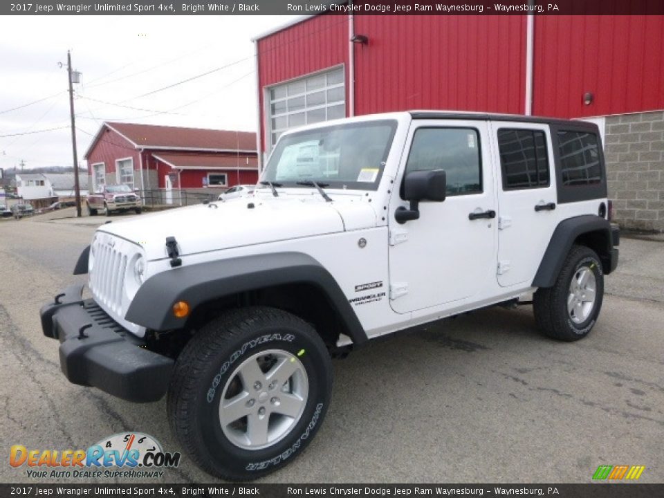 Front 3/4 View of 2017 Jeep Wrangler Unlimited Sport 4x4 Photo #1
