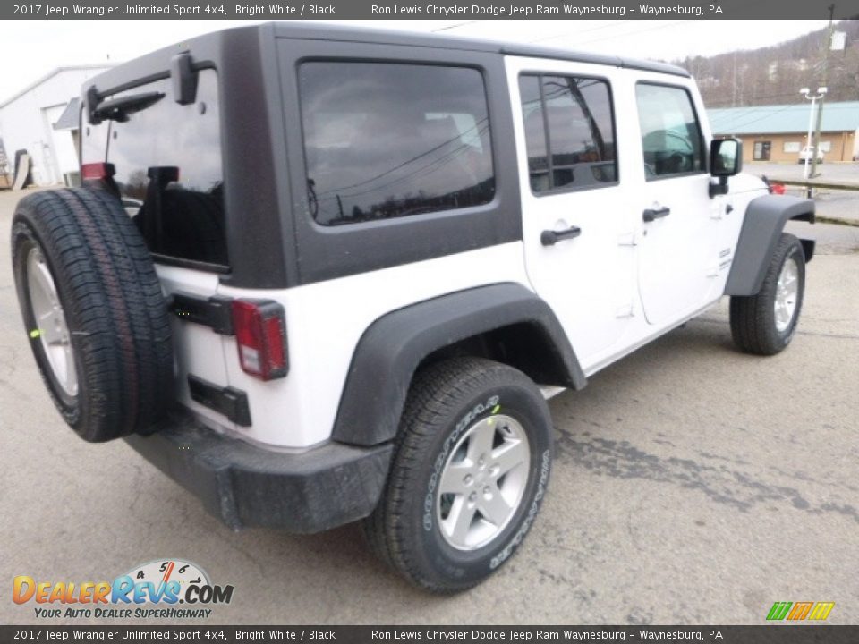 2017 Jeep Wrangler Unlimited Sport 4x4 Bright White / Black Photo #7