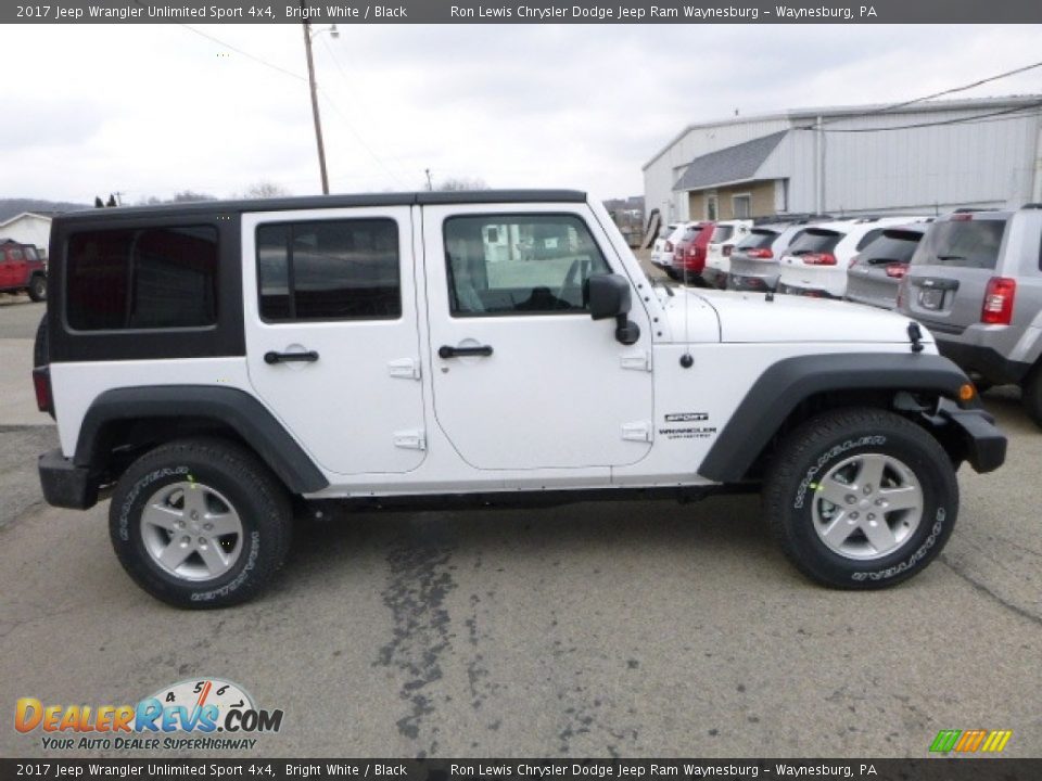 2017 Jeep Wrangler Unlimited Sport 4x4 Bright White / Black Photo #8