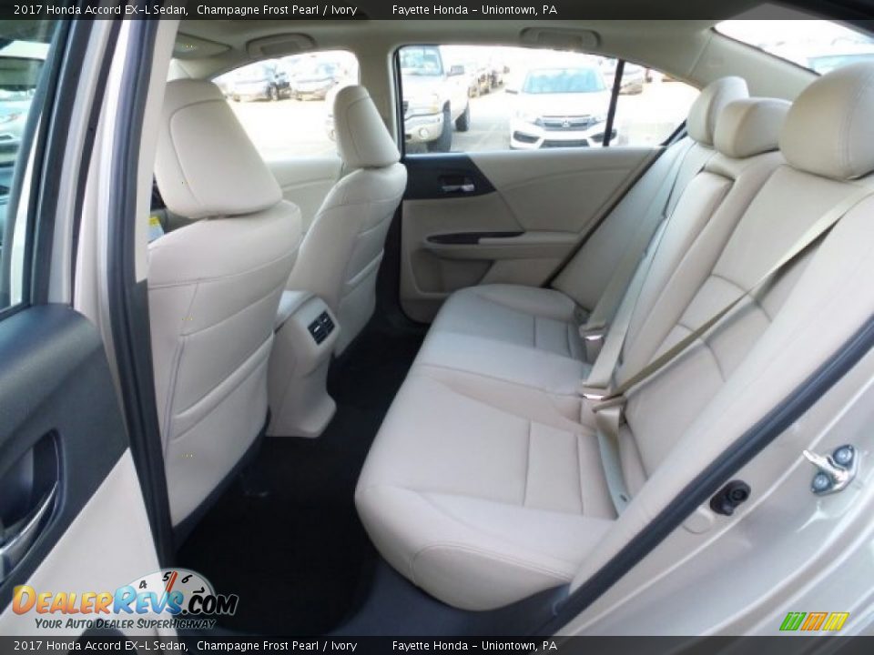 2017 Honda Accord EX-L Sedan Champagne Frost Pearl / Ivory Photo #14