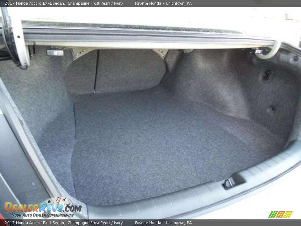 2017 Honda Accord EX-L Sedan Champagne Frost Pearl / Ivory Photo #15