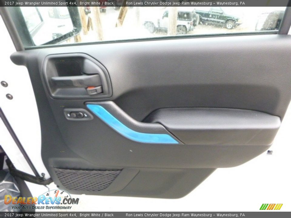 2017 Jeep Wrangler Unlimited Sport 4x4 Bright White / Black Photo #20