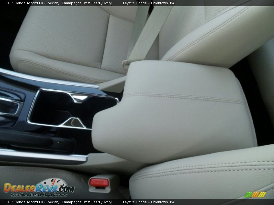 2017 Honda Accord EX-L Sedan Champagne Frost Pearl / Ivory Photo #25