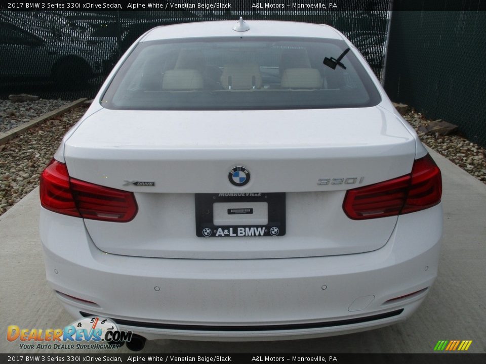 2017 BMW 3 Series 330i xDrive Sedan Alpine White / Venetian Beige/Black Photo #9