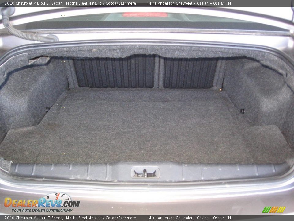 2010 Chevrolet Malibu LT Sedan Mocha Steel Metallic / Cocoa/Cashmere Photo #12