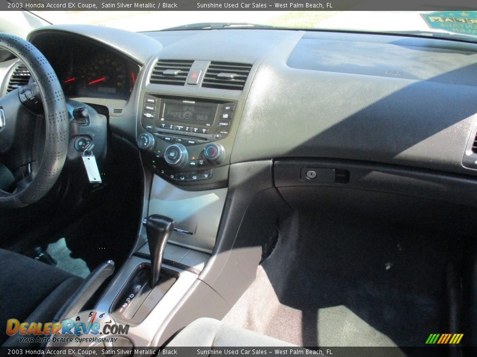 2003 Honda Accord EX Coupe Satin Silver Metallic / Black Photo #15