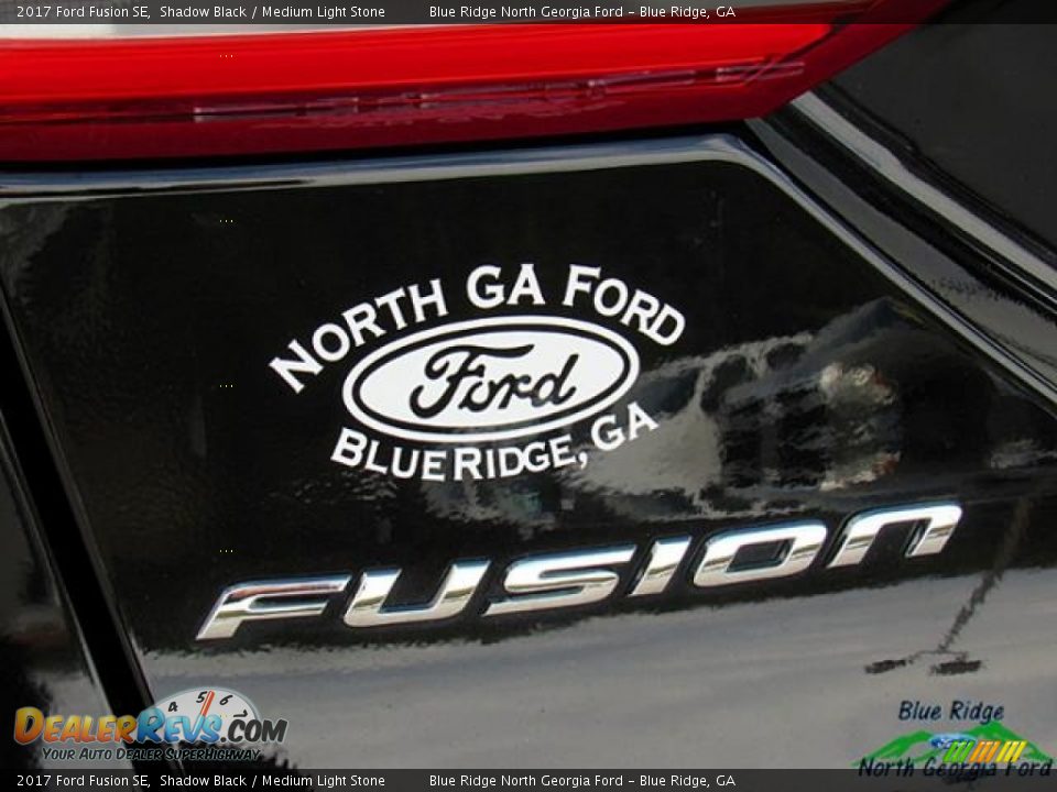 2017 Ford Fusion SE Shadow Black / Medium Light Stone Photo #35